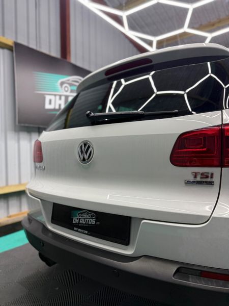 Volkswagen Tiguan 2014 - Automatic + Low mileage! 371869917