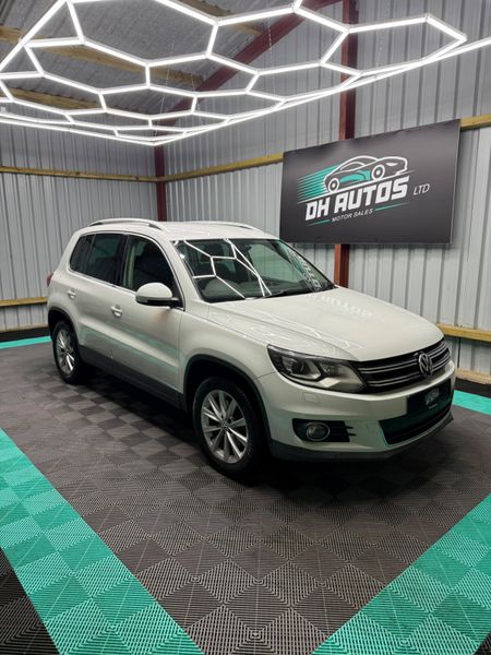 Volkswagen Tiguan 2014 - Automatic + Low mileage! 371869913
