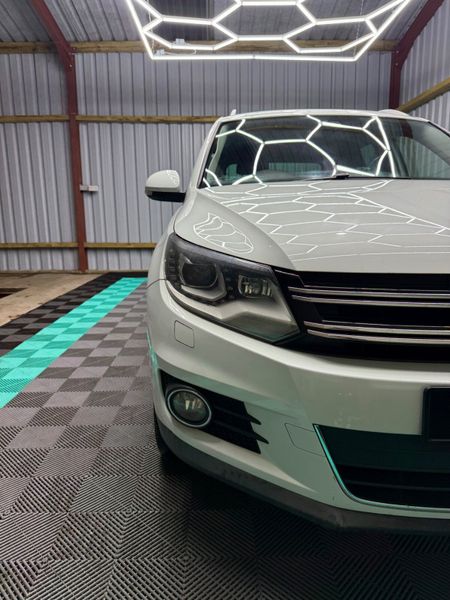 Volkswagen Tiguan 2014 - Automatic + Low mileage! 371869924