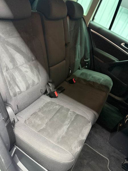 Volkswagen Tiguan 2014 - Automatic + Low mileage! 371869929