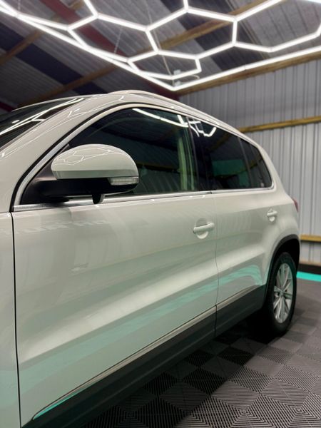 Volkswagen Tiguan 2014 - Automatic + Low mileage! 371869920