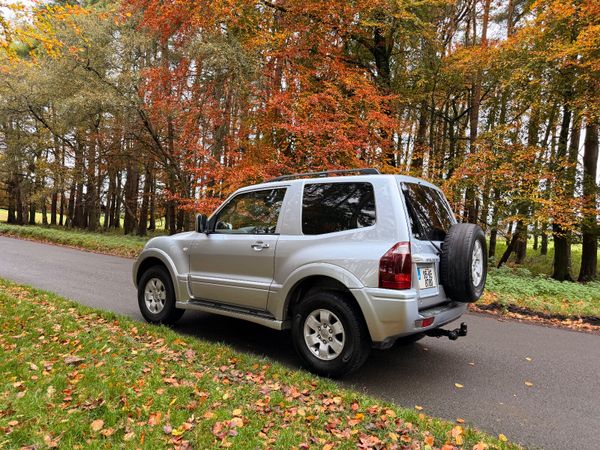 Mitsubishi Pajero 2005 Diesel Auto 371885495