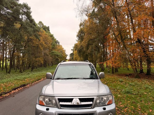 Mitsubishi Pajero 2005 Diesel Auto 371885525