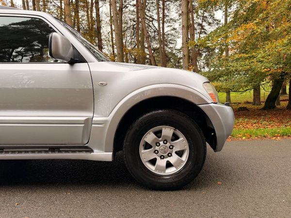 Mitsubishi Pajero 2005 Diesel Auto 371885522