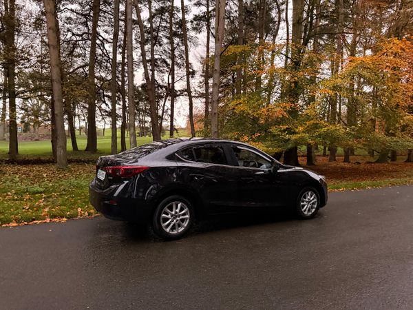 Mazda 3 Diesel Saloon 2015 371887188