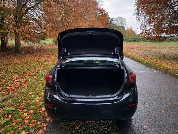 Mazda 3 Diesel Saloon 2015 371887206