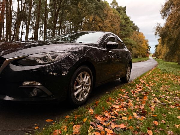 Mazda 3 Diesel Saloon 2015 371887214