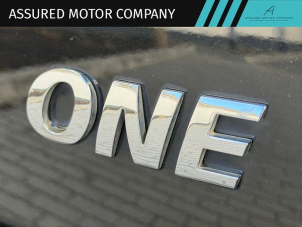 2015 Mini One**LOW MILEAGE**NEW NCT** 371892576