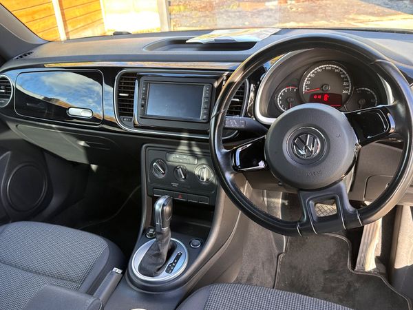 Volkswagen Beetle 2016 retro edition 1.2 tsi auto 371893683