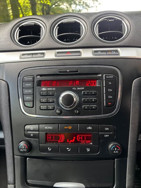 142 Ford S-Max 1.6TDCI 115PS 7 seater! 371902646