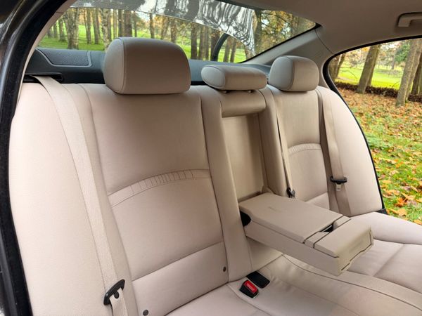 BMW 5-Series 2014 Diesel Saloon 371925086