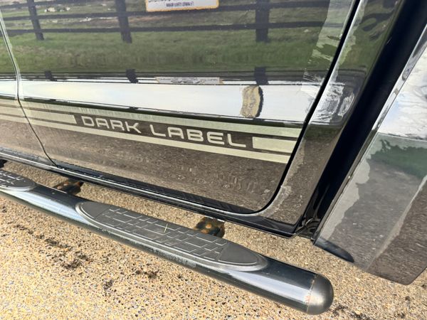 142 Vw Amarok DARK LABEL 1 of 300 made 371937664