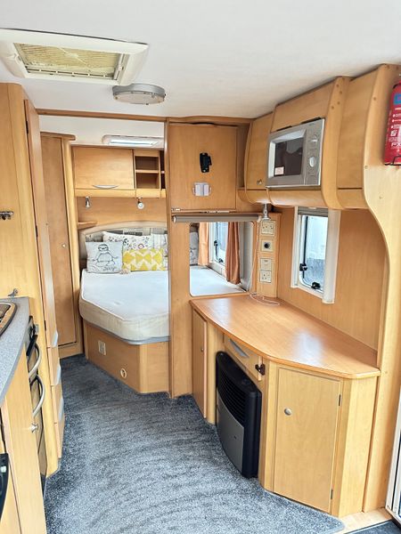 ✨STUNNING BAILEY SENATOR 4 BERTH FIXED BED✨ 371969692
