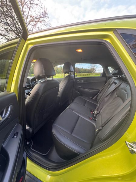 Hyundai KONA 2019 *LONG RANGE** 371963036