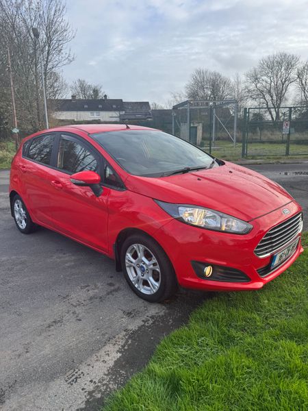 161 Ford Fiesta Zetec 1.0L Duratec 65PS.. Low KMs 371997254