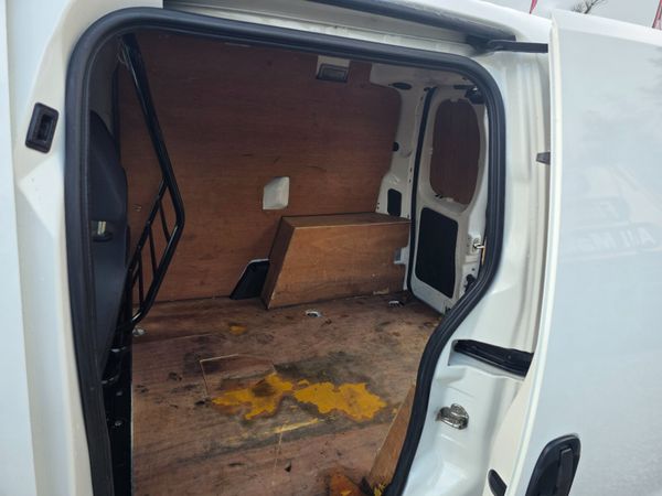 Citreon Nemo 2015 372028262