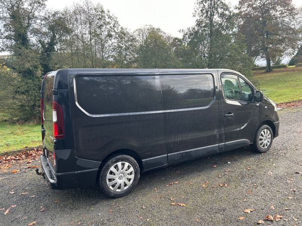 Renault Trafic 2017, new doe , 125 brake 372029524