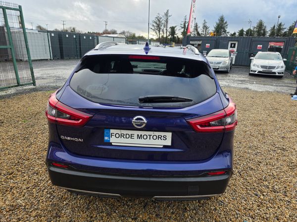 Nissan Qashqai 2017 372029788