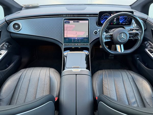 Mercedes-Benz EQE  – Air Suspension | Pan Roof 372068096