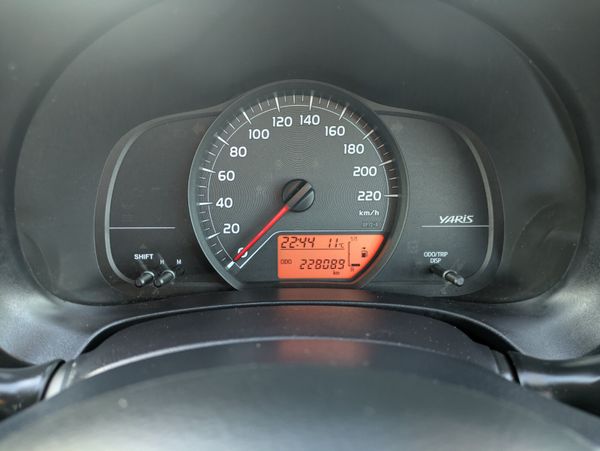 Toyota Yaris 1.0L /NEW NCT 01/27 372083149