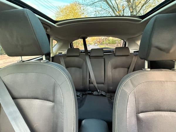 Stunning Panoramic Roof Qashqai New: NCT. Service 372120907