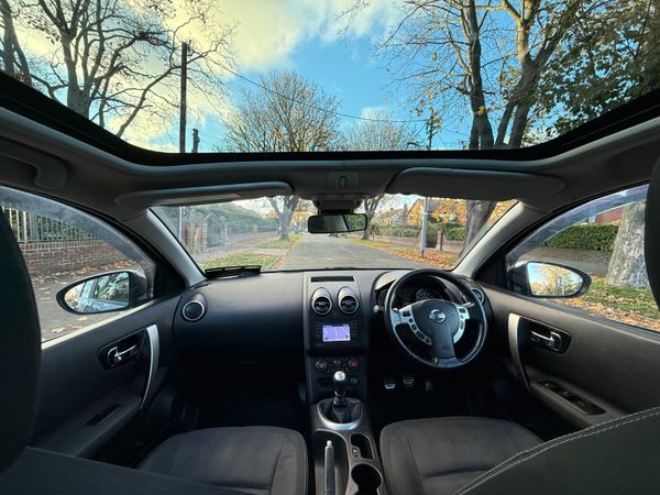 Stunning Panoramic Roof Qashqai New: NCT. Service 372120928