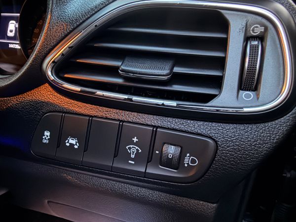 Hyundai i30 2018Fastback 372145007