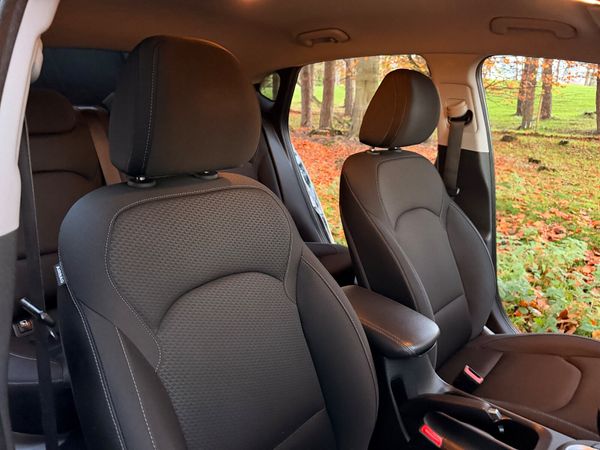 Hyundai i30 2018Fastback 372145019