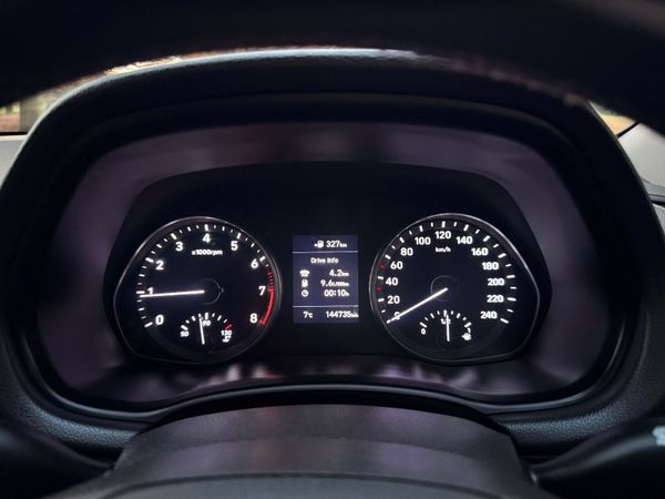 Hyundai i30 2018Fastback 372145011