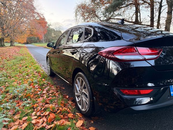 Hyundai i30 2018Fastback 372145056