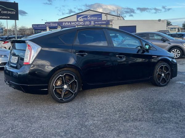 2014 Toyota Prius 1.8 VVT-I Hybrid Auto Nct 08/26 372140657