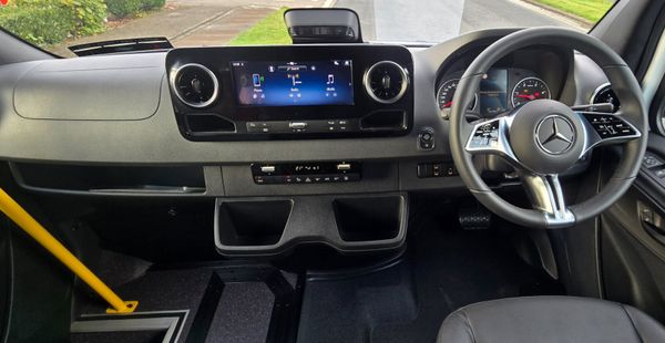 New 2026 Bus - M50 Shuttle Pro 21 seat Automatic 372175131