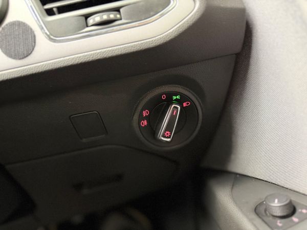 2018 182 SEAT LEON SPORT TOURER SE DYNAMIC 372199429