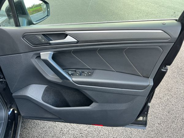 2020 (202) Volkswagen Tiguan R Line 2.0 TDI - Auto 372199448