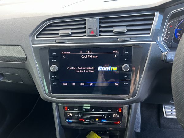 2020 (202) Volkswagen Tiguan R Line 2.0 TDI - Auto 372199450