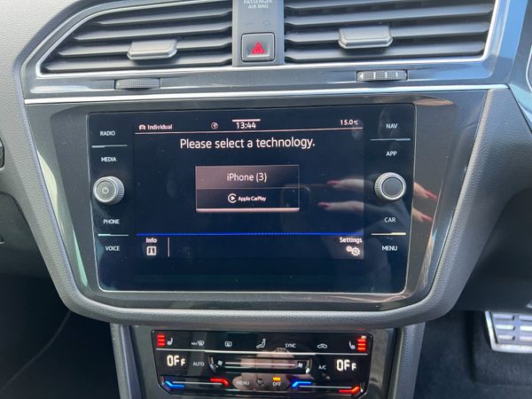 2020 (202) Volkswagen Tiguan R Line 2.0 TDI - Auto 372199451