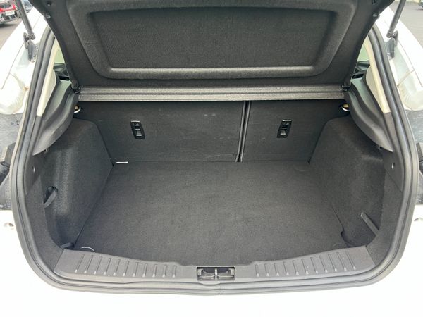 2015 Ford Focus Zetec S 1.5 TDCI 372199693