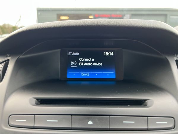 2015 Ford Focus Zetec S 1.5 TDCI 372199711