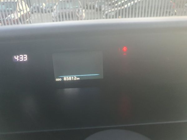 Toyota Prius / Alpha 5 Seater 372190815