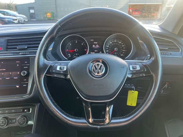 2019 Volkswagen Tiguan SE 2.0 TDI 372203929