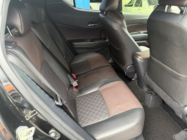 2019 Toyota Chr Automatic Hybrid 372211752