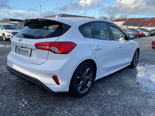 FORD FOCUS 1.5 ST-LINE AUTOMATIC ONLY 82,000 KMS 372256270