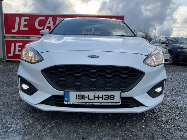 FORD FOCUS 1.5 ST-LINE AUTOMATIC ONLY 82,000 KMS 372256271