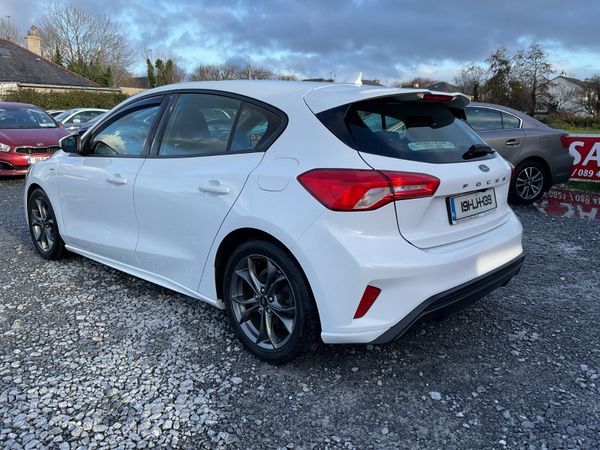 FORD FOCUS 1.5 ST-LINE AUTOMATIC ONLY 82,000 KMS 372256286