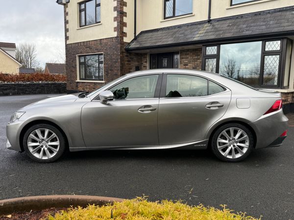 Now Reserved! Immaculate Low Kms 161 Lexus IS300h! 372251475