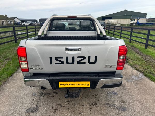 151 Isuzu D-Max 2.5L Only 89kms***** 372267667
