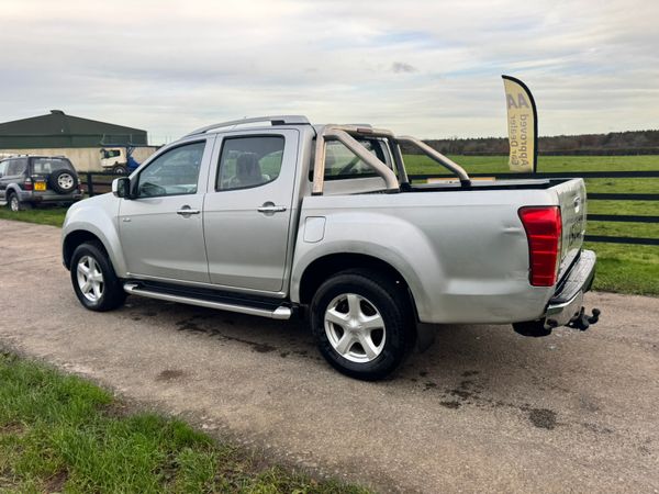 151 Isuzu D-Max 2.5L Only 89kms***** 372267663
