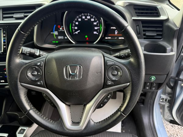 2019 Honda JAZZ/FIT 1.5 Hybrid auto Leather Specs 372268206