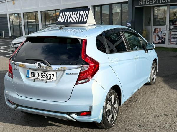 2019 Honda FIT 1.5 Hybrid auto Leather Specs 372268702