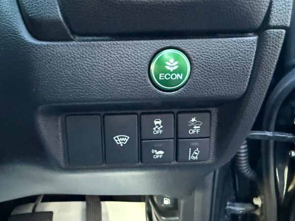 2018 Honda FIT 1.5 Hybrid automatic,Leather Specs 372269053